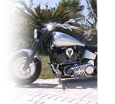 Silberne Harley Davidson Illustration